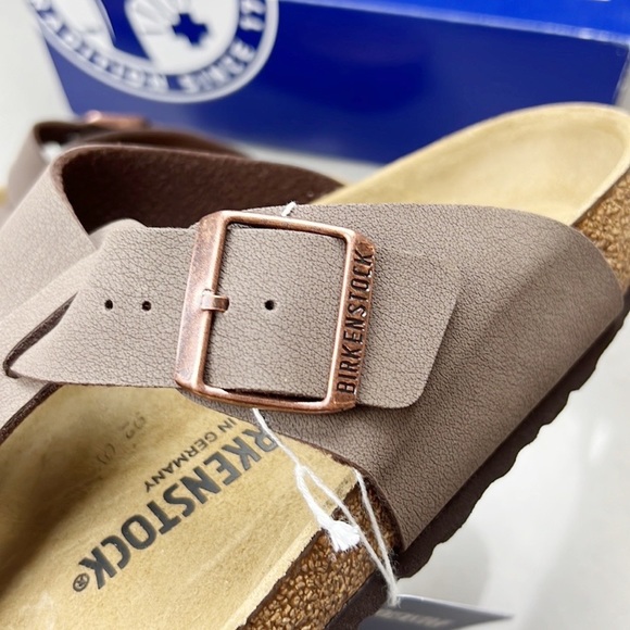 BIRKENSTOCK Medina Thong Sandal Mocha Brown NIB main image 13